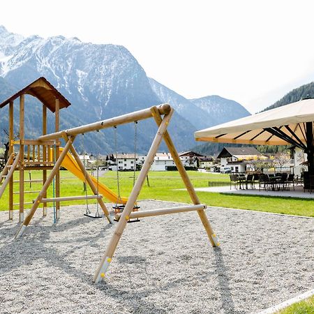 Hotel Jaegerhof Oetz Zewnętrze zdjęcie